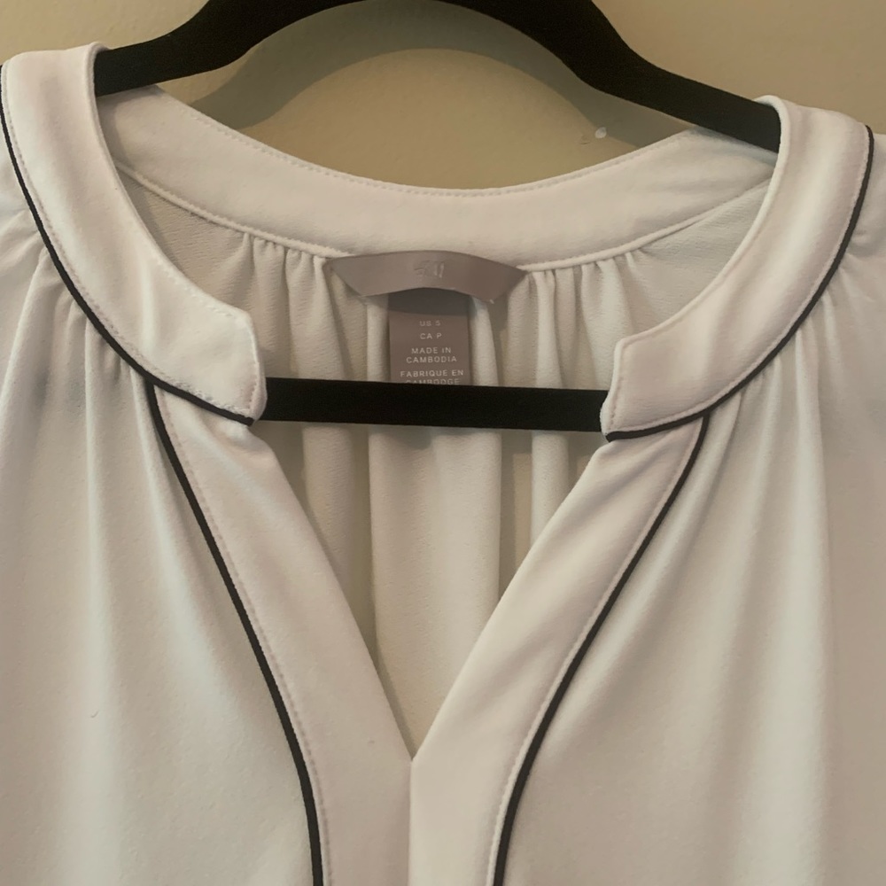 H&M size small - Picture 8 of 8
